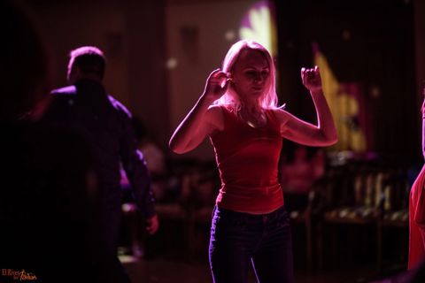 011.jpg