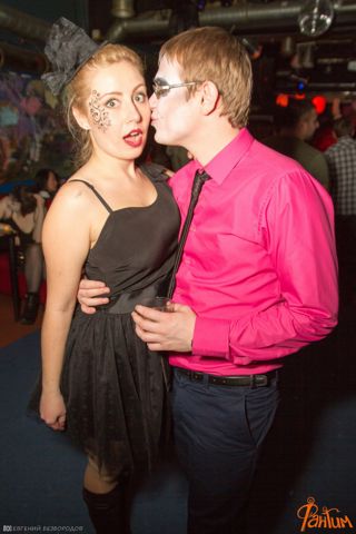 042.jpg