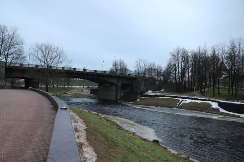 004.jpg