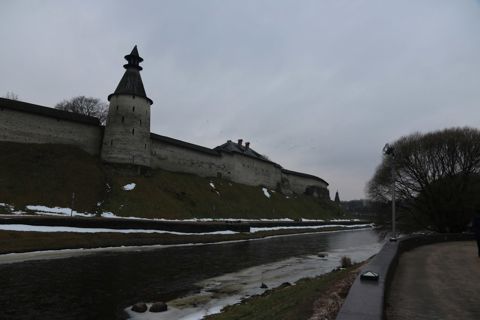 005.jpg