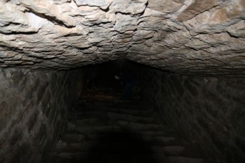 144.jpg