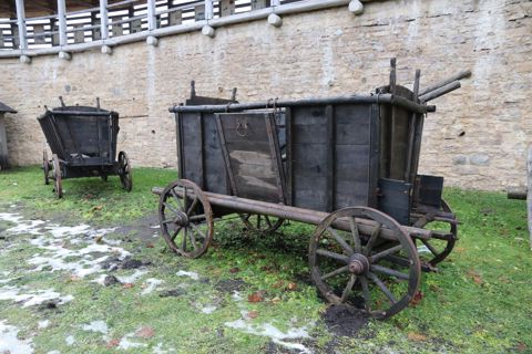 146.jpg
