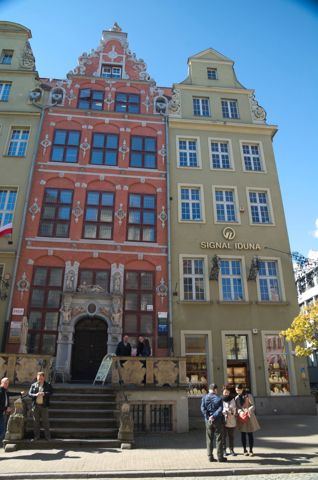 010.jpg