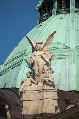 105.jpg