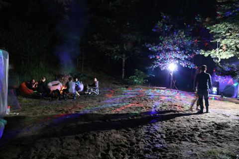 003.jpg