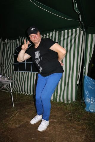 012.jpg