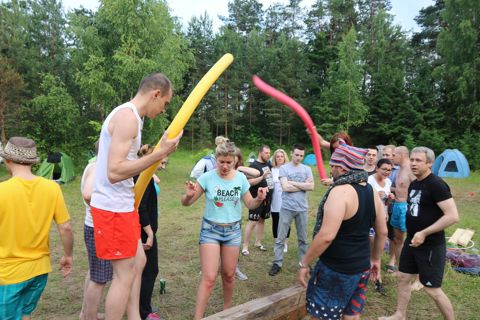 046.jpg