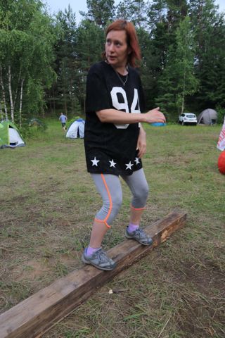 053.jpg