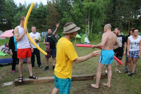065.jpg