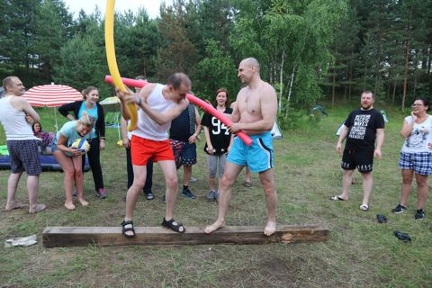071.jpg