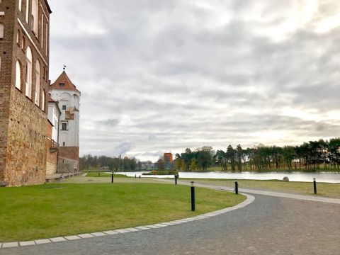107.jpg