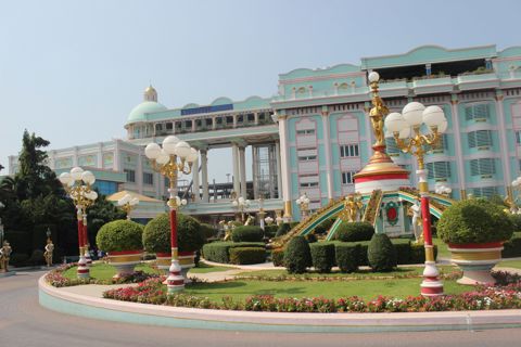 002.jpg