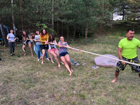073.jpg