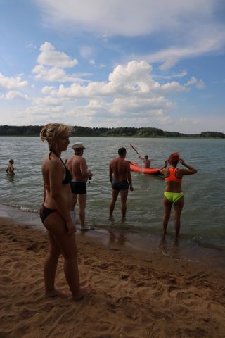 072.jpg