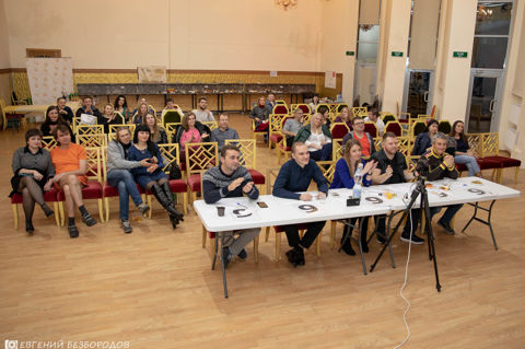 050.jpg