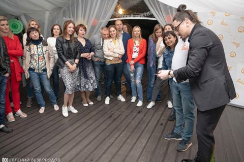 087.jpg