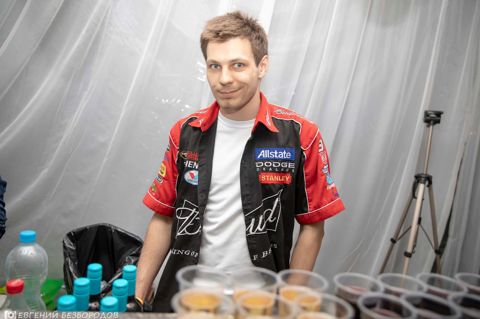 103.jpg
