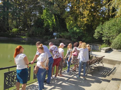 070.jpg