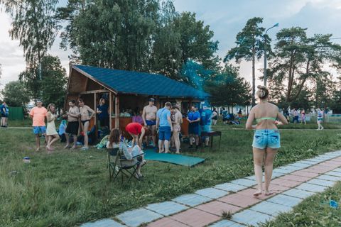 096.jpg