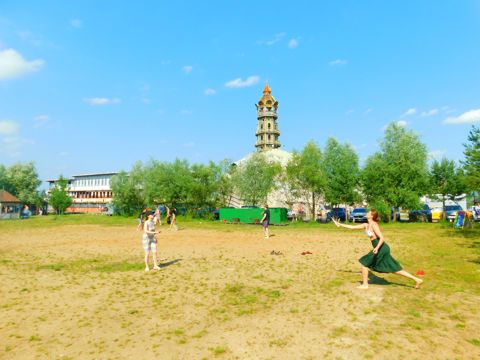 015.jpg