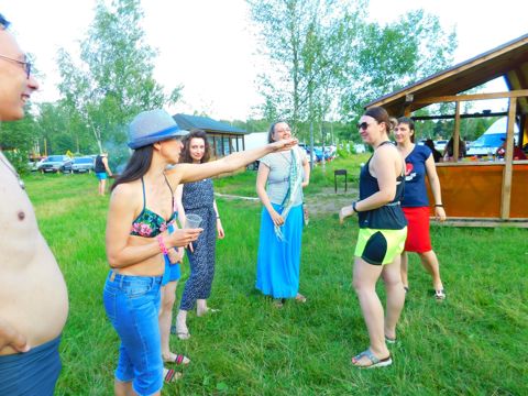 060.jpg