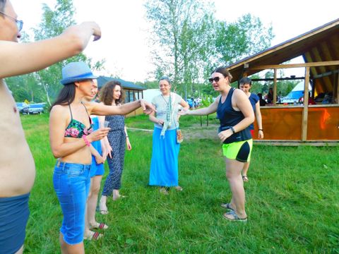 061.jpg