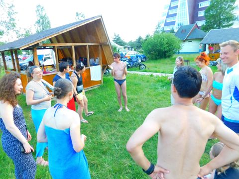 071.jpg