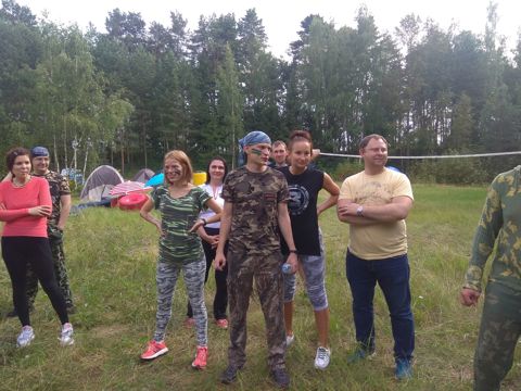 048.jpg