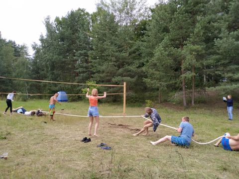 049.jpg
