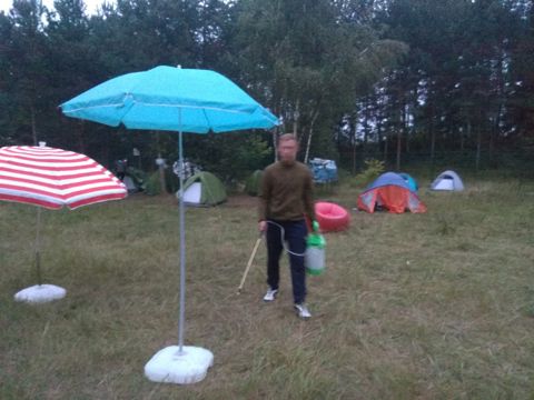 071.jpg