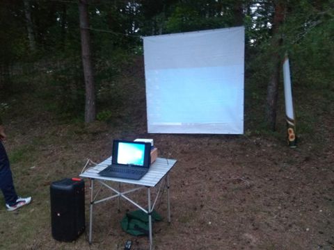 072.jpg