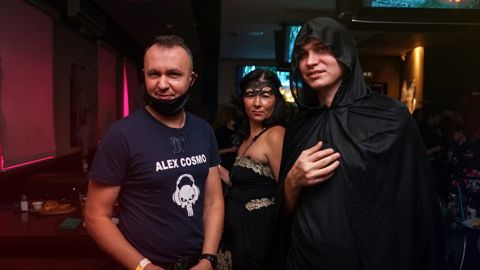 103.jpg