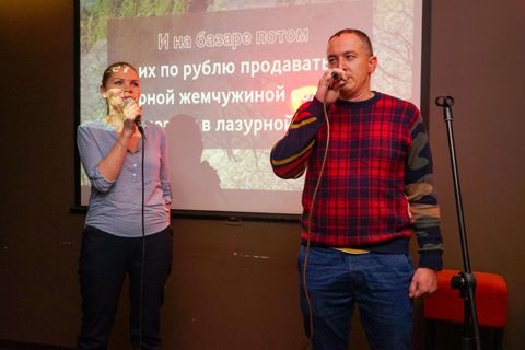 047.jpg