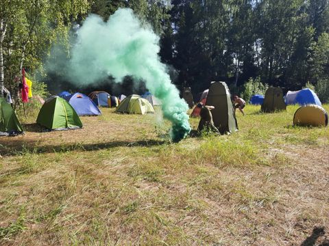 084.jpg
