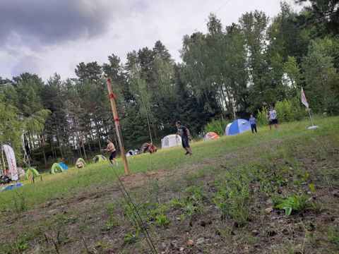 077.jpg