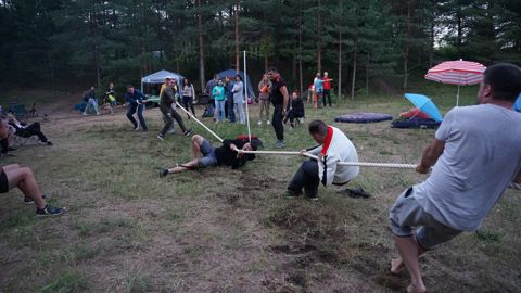042.jpg