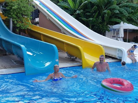 081.jpg