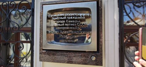 102.jpg