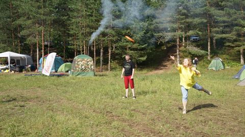 049.jpg