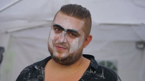 100.jpg