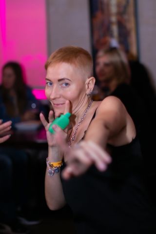 010.jpg