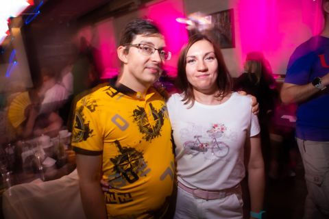 053.jpg