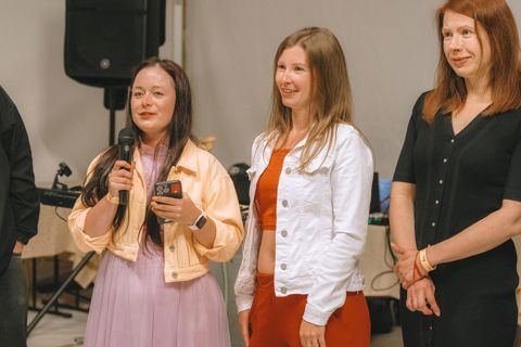 153.jpg