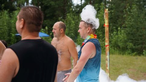 203.jpg