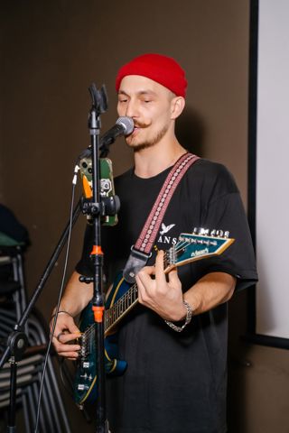 56.jpg