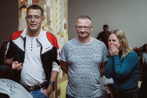 169.jpg