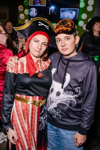 010.jpg