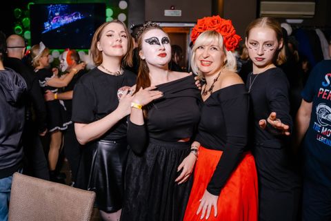 021.jpg