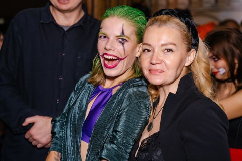 061.jpg