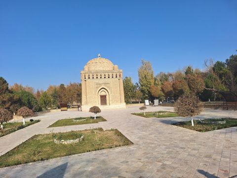 015.jpg